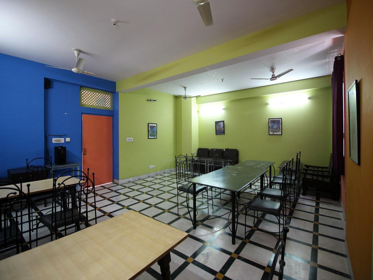 Oyo 1143 Hotel Rdb Palace Jaipur Extérieur photo