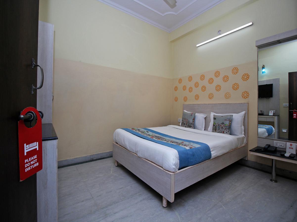 Oyo 1143 Hotel Rdb Palace Jaipur Extérieur photo