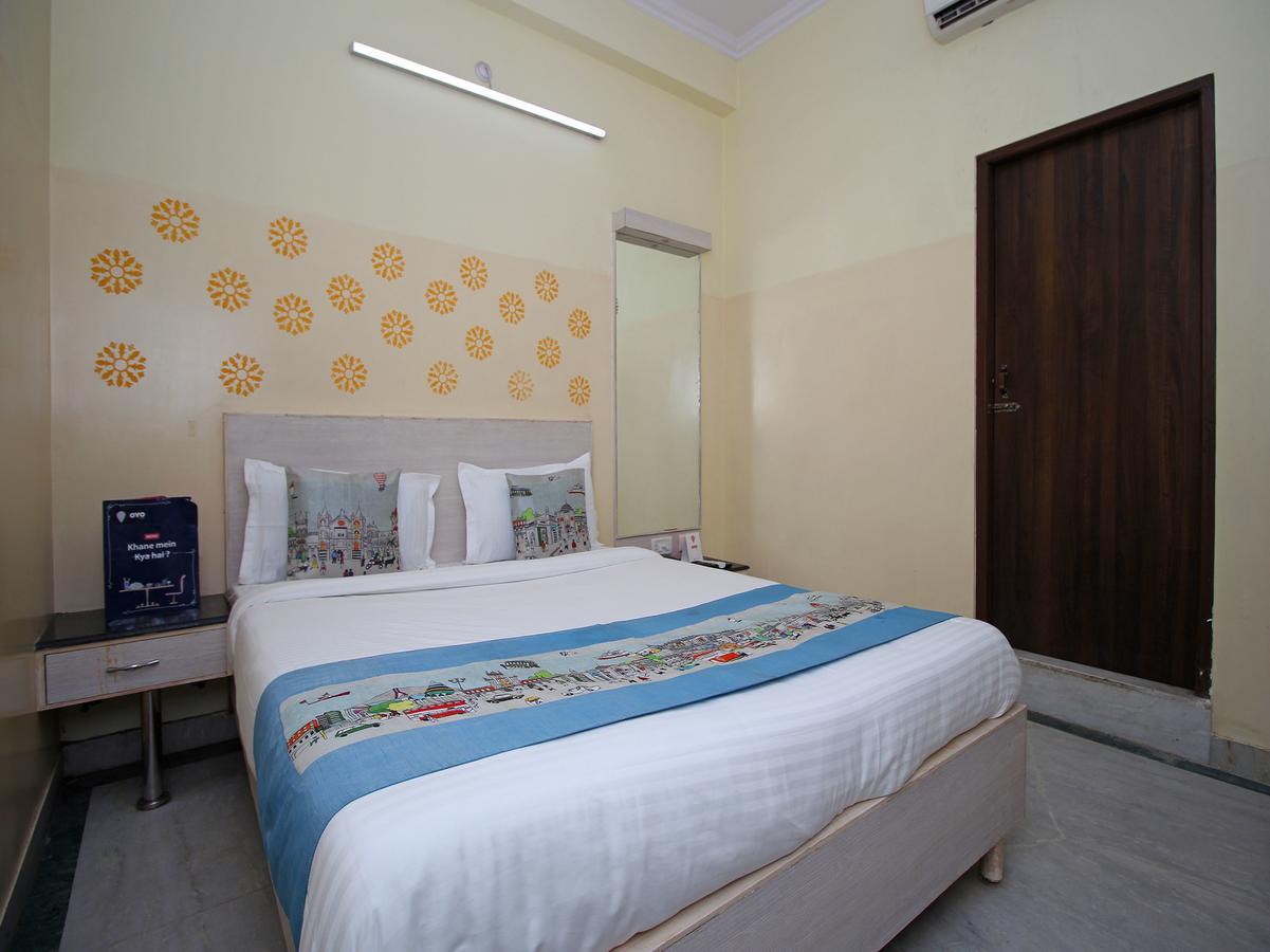 Oyo 1143 Hotel Rdb Palace Jaipur Extérieur photo
