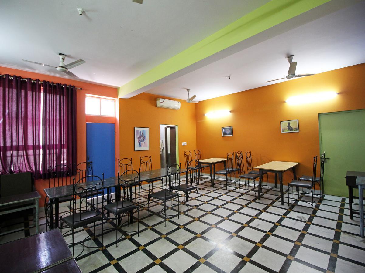 Oyo 1143 Hotel Rdb Palace Jaipur Extérieur photo