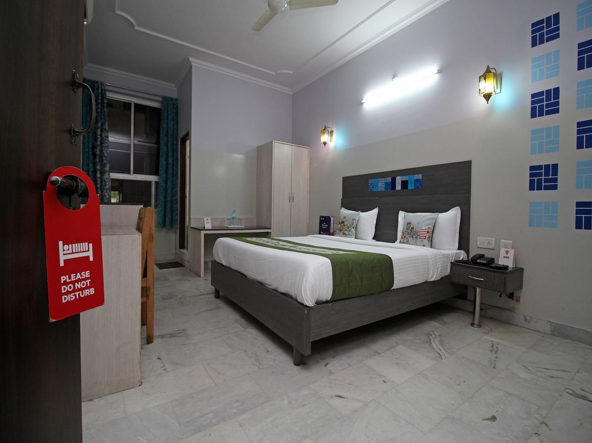 Oyo 1143 Hotel Rdb Palace Jaipur Extérieur photo